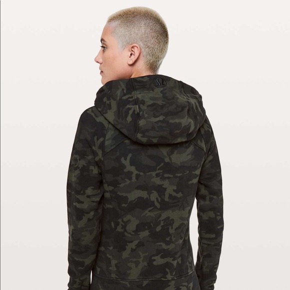 NWT lululemon Scuba Hoodie IV, Camo green, 6 - Picture 2 of 12